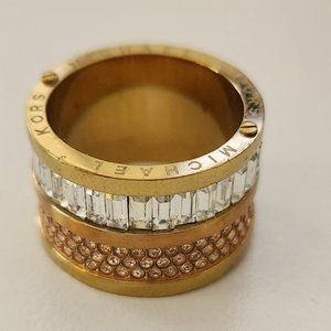 MICHAEL KORS Pave Crystal Barrel Ring-Gold8